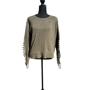 Women’s army green crew neck holes in sleeves design by Vince Camuto size XL